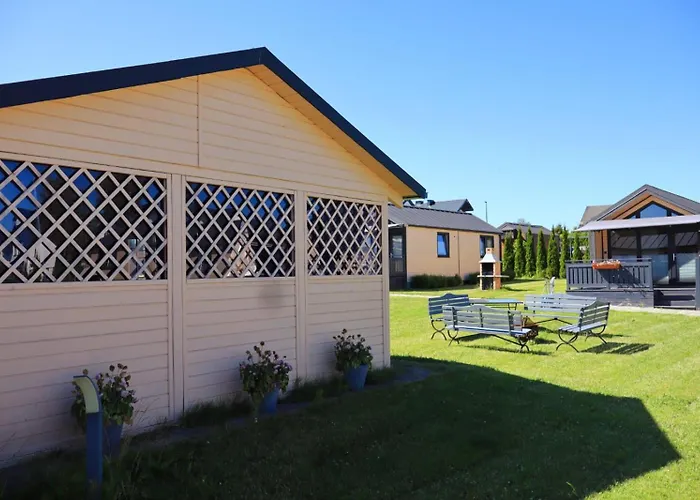Rainbow Chalet *